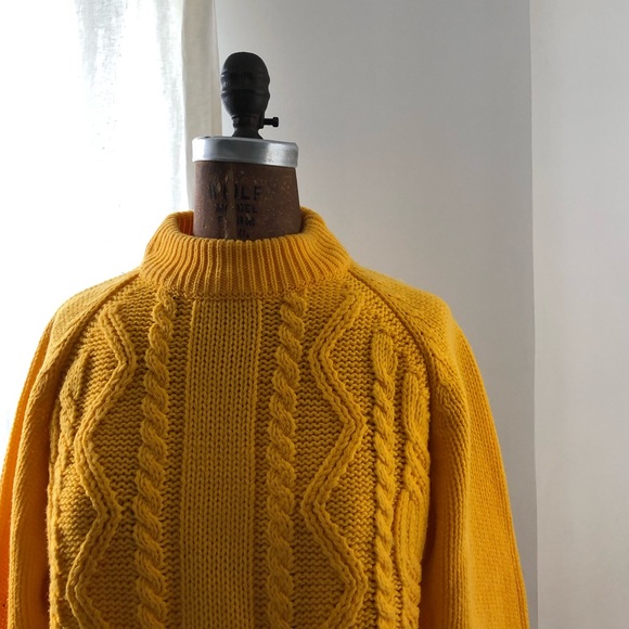 Vintage Chunky Cable Knit Sweater in Yellow - Picture 4 of 7